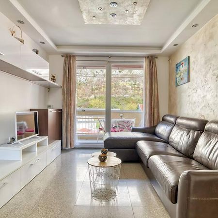 Cozy Nest Apartment- Central And Seaboard With Elevator Kotor Eksteriør bilde