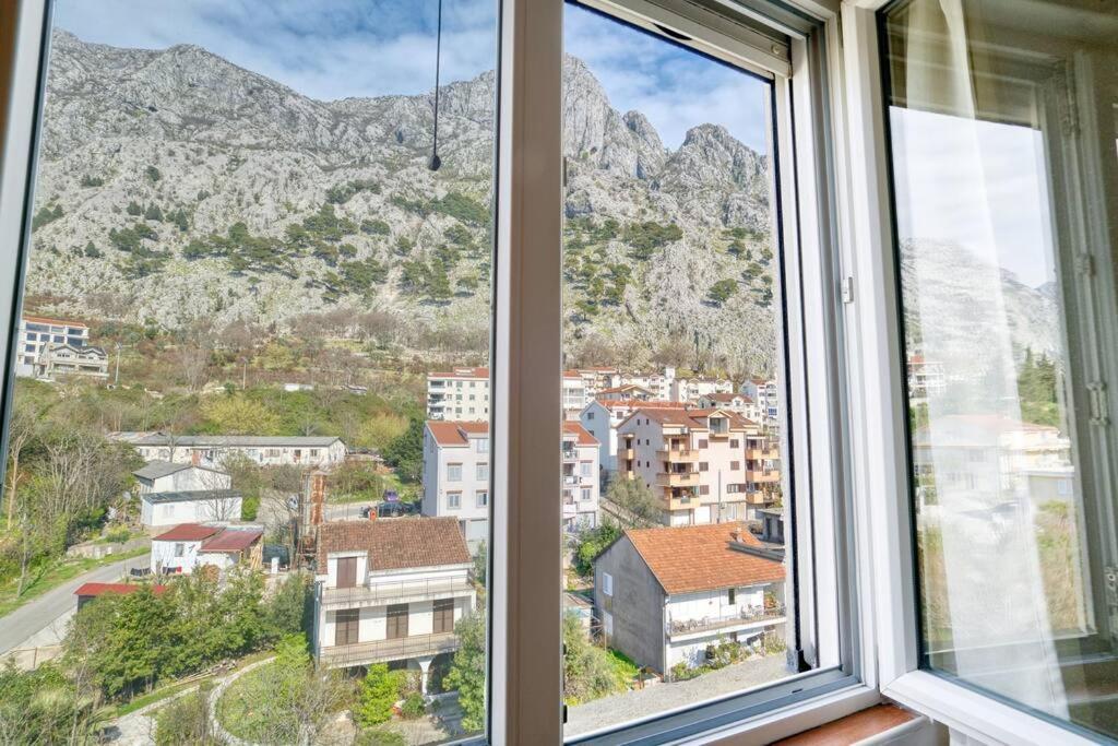 Cozy Nest Apartment- Central And Seaboard With Elevator Kotor Eksteriør bilde