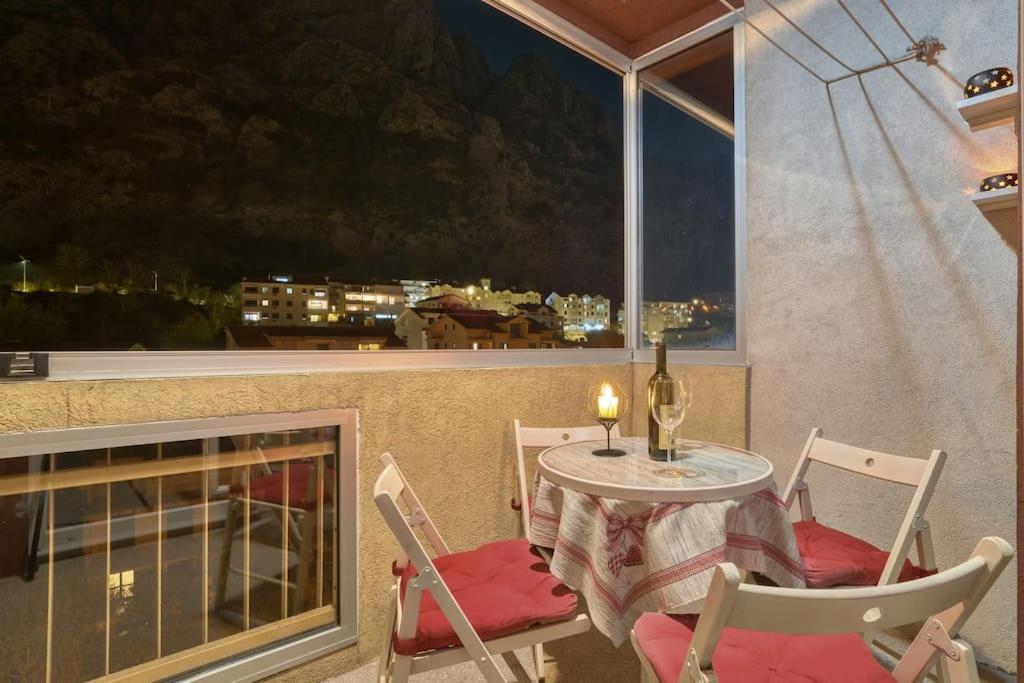 Cozy Nest Apartment- Central And Seaboard With Elevator Kotor Eksteriør bilde